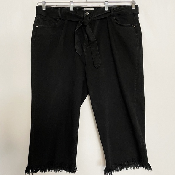 Eloquii 28 Belted Tie Waist Wide Leg Cropped Frayed Hem Black Jeans - Picture 1 of 12